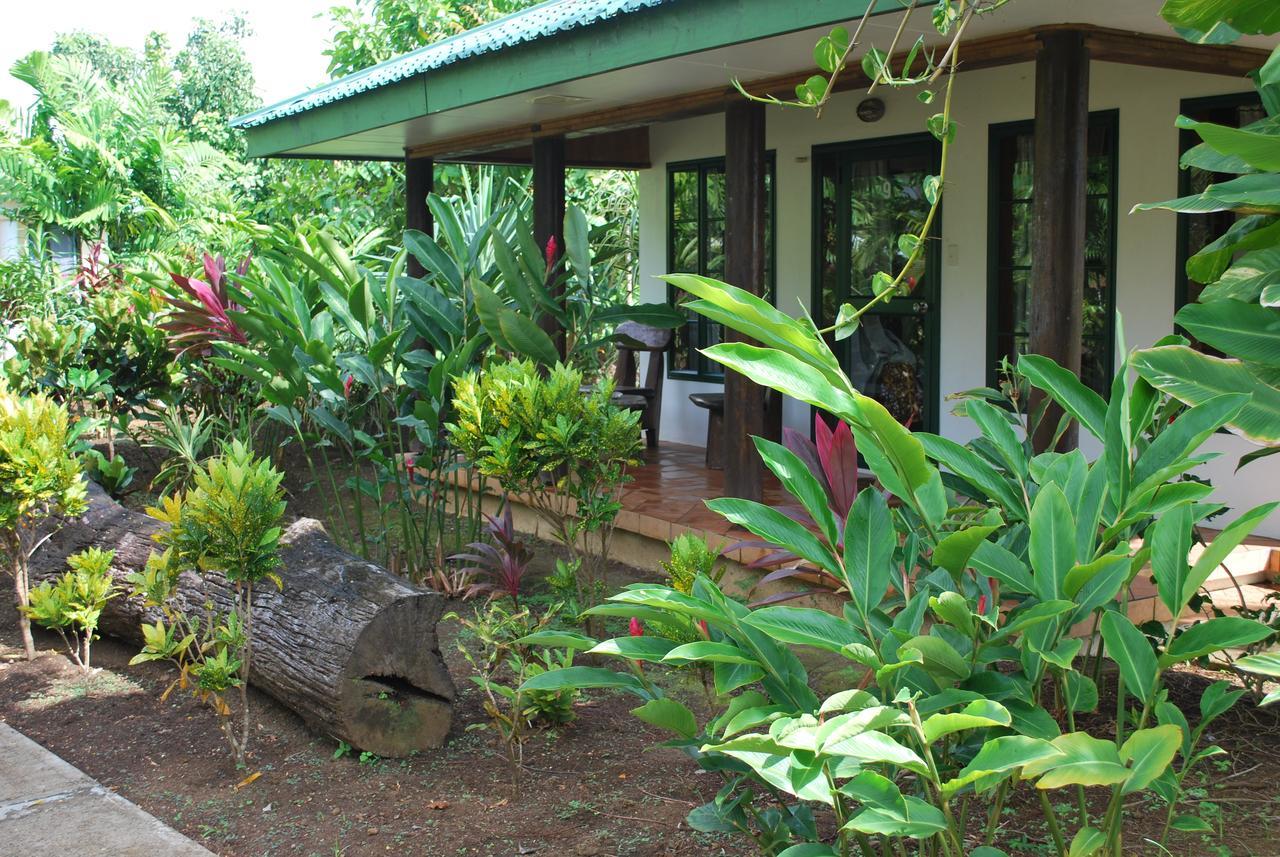 Amoa Resort Tuasivi Quarto foto