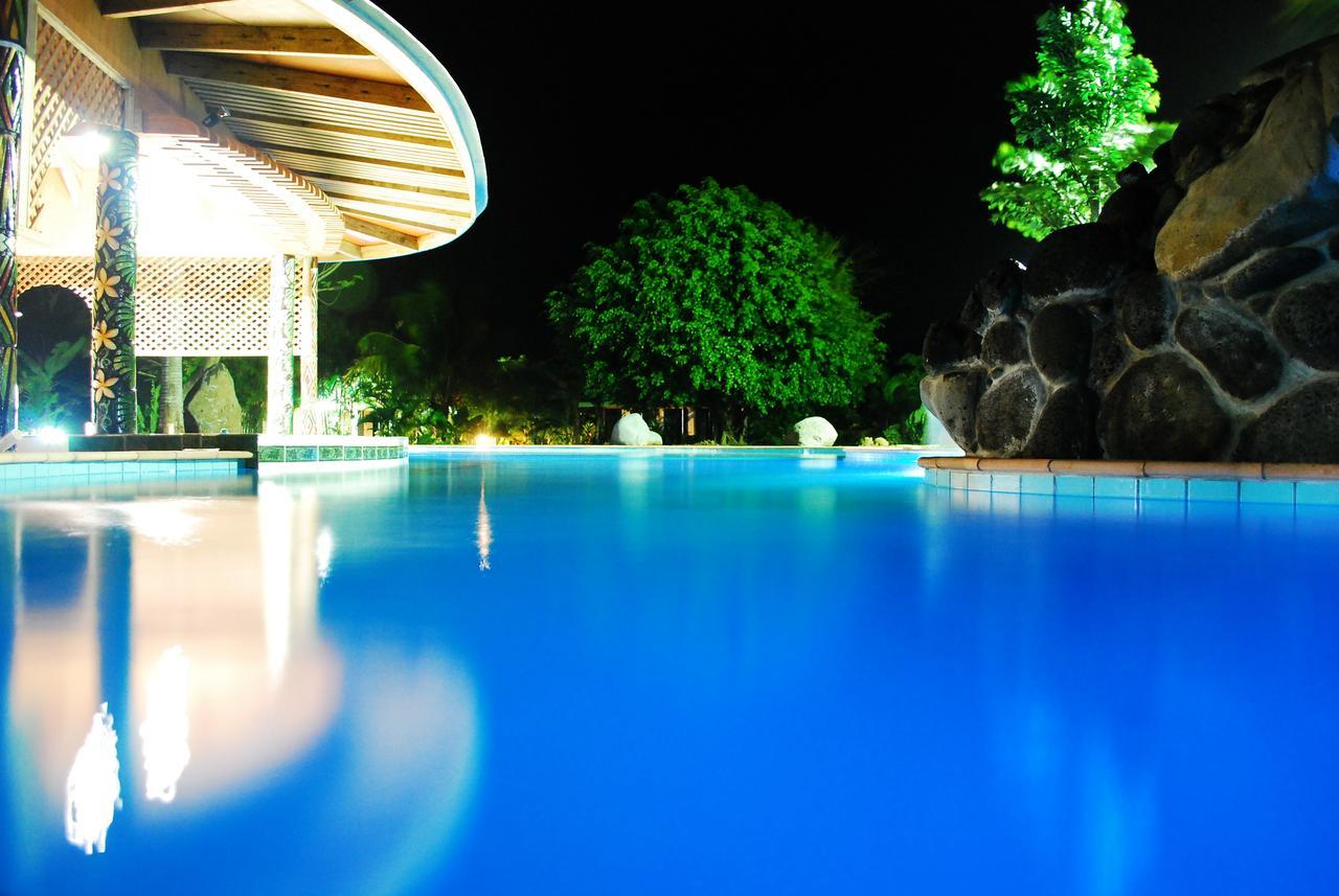 Amoa Resort Tuasivi Exterior foto